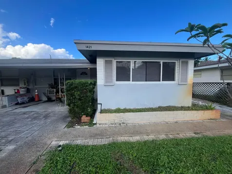 1421 SE 2nd Street Deerfield Beach FL 33441