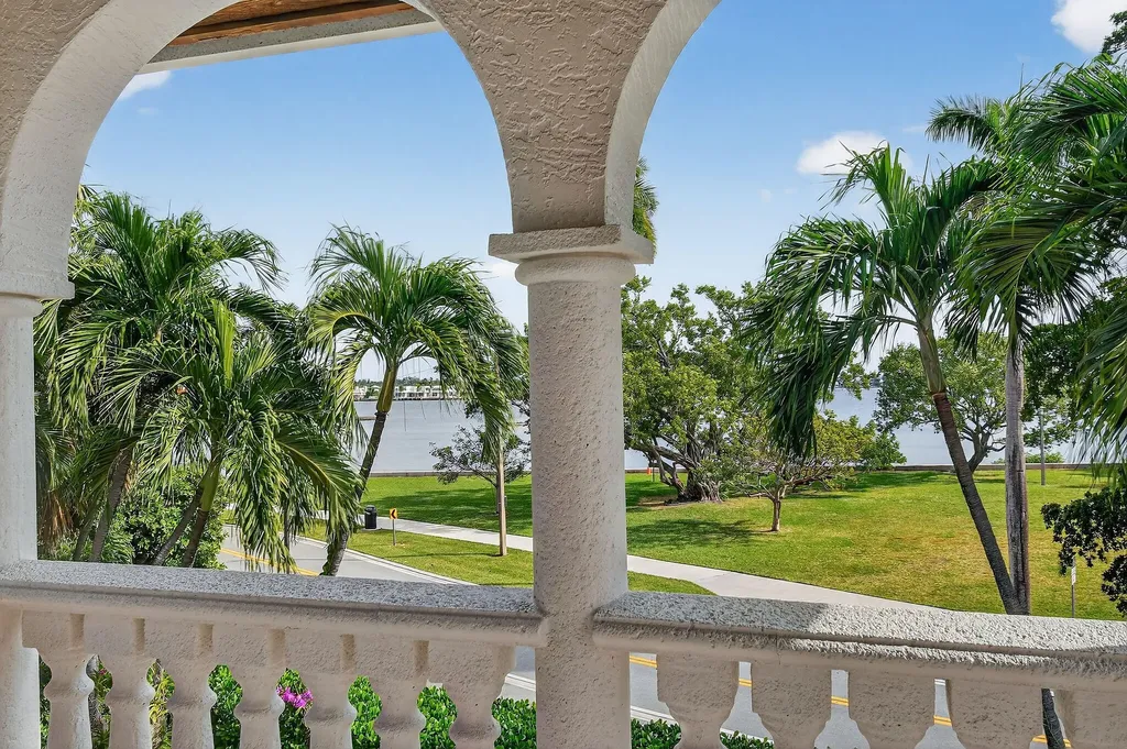 201 Avila Road West Palm Beach FL 33405