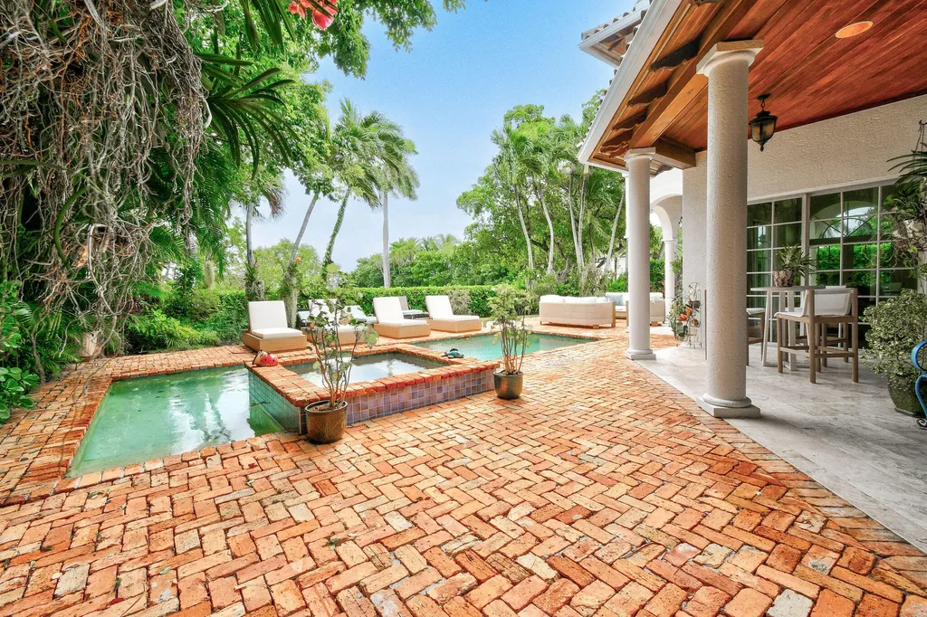 201 Avila Road West Palm Beach FL 33405