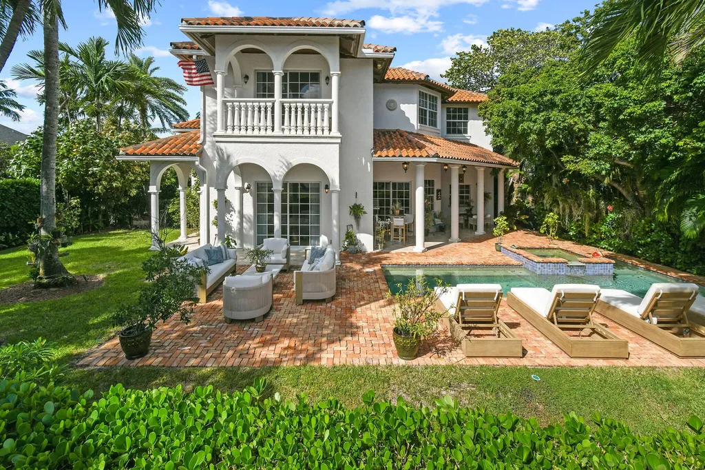 201 Avila Road West Palm Beach FL 33405