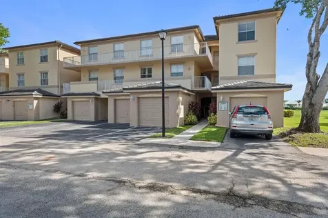2060 Greenview Shores Boulevard Wellington FL 33414