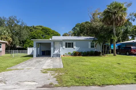 810 Texas Court Fort Pierce FL 34950