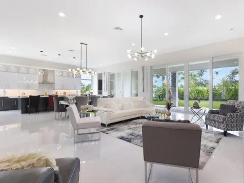 9124 Coral Isle Circle Palm Beach Gardens FL 33412