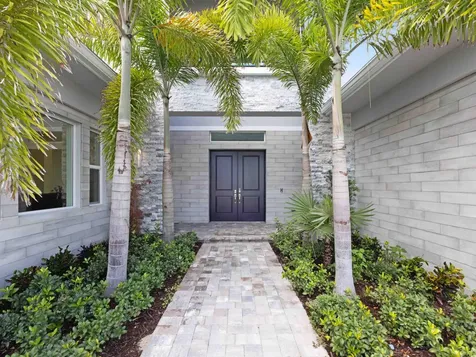 9124 Coral Isle Circle Palm Beach Gardens FL 33412