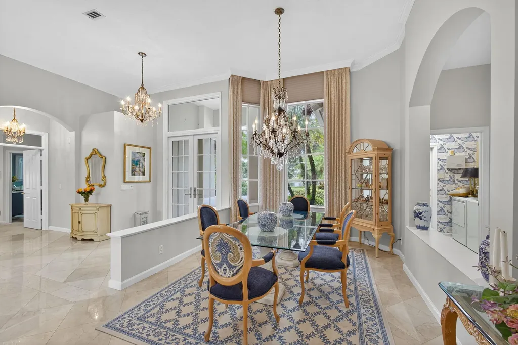 8784 Lakes Boulevard West Palm Beach FL 33412
