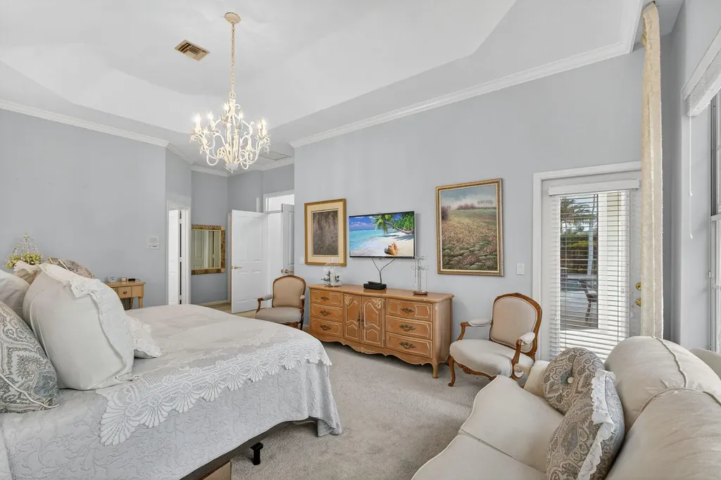 8784 Lakes Boulevard West Palm Beach FL 33412