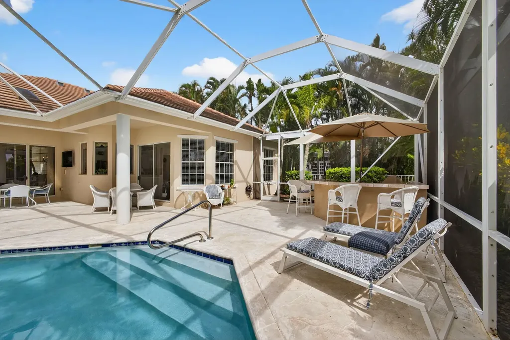 8784 Lakes Boulevard West Palm Beach FL 33412