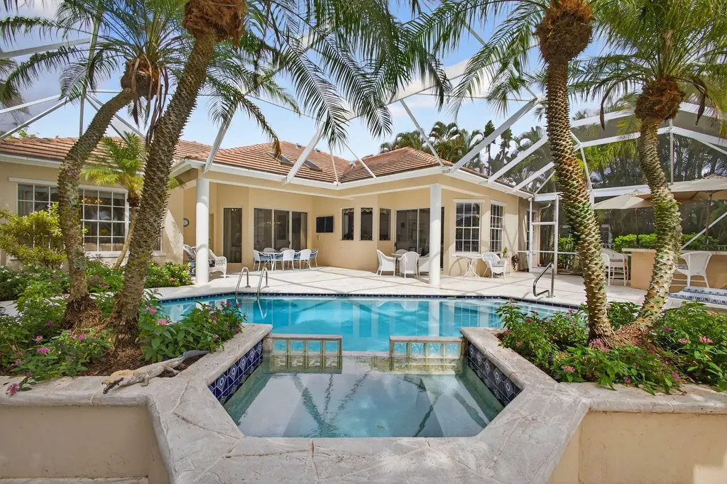 8784 Lakes Boulevard West Palm Beach FL 33412