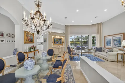 8784 Lakes Boulevard West Palm Beach FL 33412