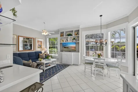 8784 Lakes Boulevard West Palm Beach FL 33412