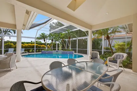 8784 Lakes Boulevard West Palm Beach FL 33412