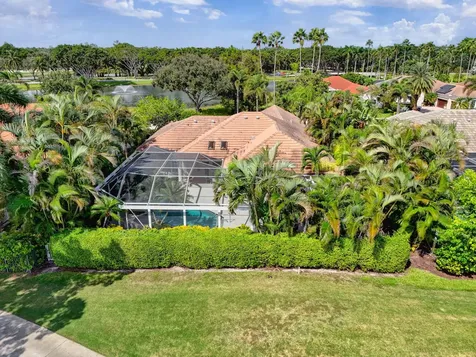 8784 Lakes Boulevard West Palm Beach FL 33412