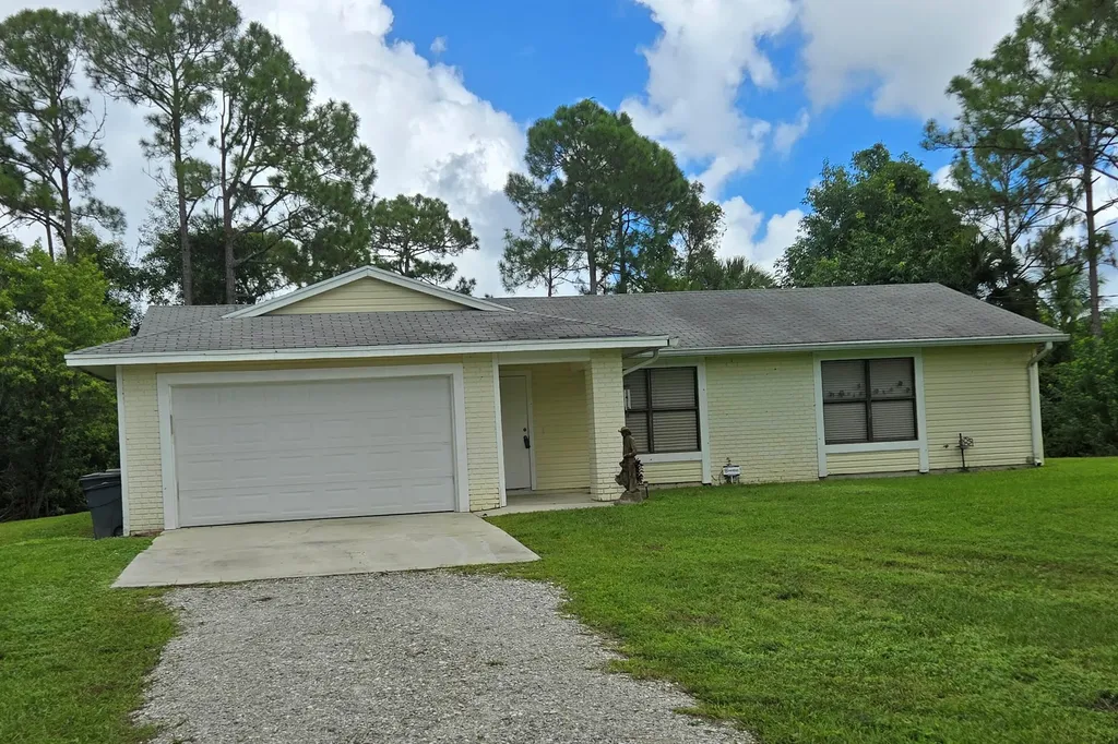 15667 93rd Street N West Palm Beach FL 33412