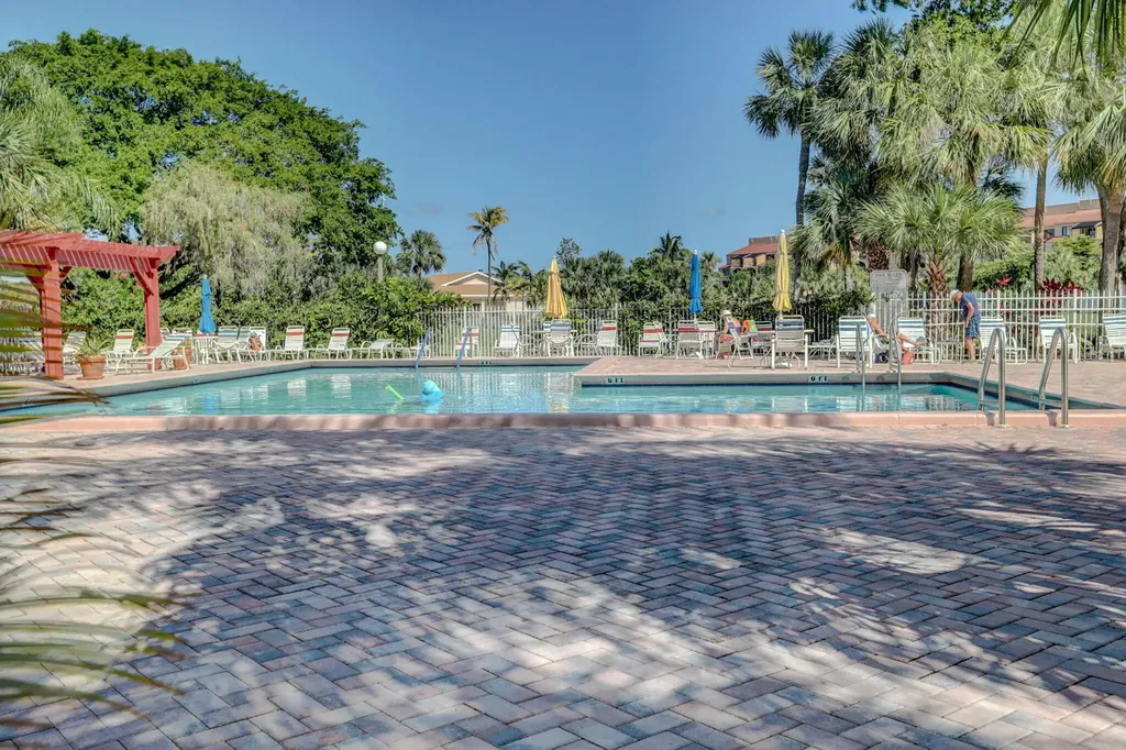 600 Egret Circle Delray Beach FL 33444
