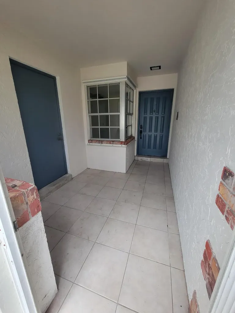 104 Arrowhead Circle Jupiter FL 33458