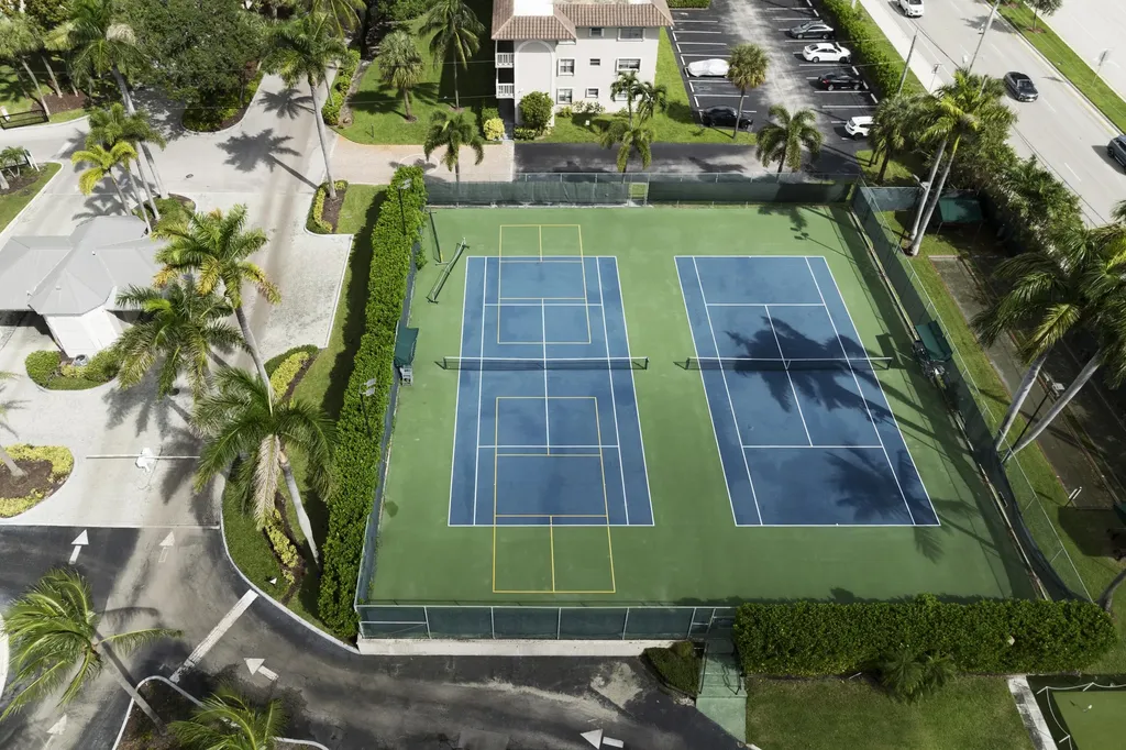 8 Royal Palm Way Boca Raton FL 33432