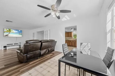 357 NW Hogan Street Port St Lucie FL 34983