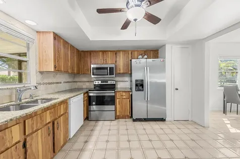 357 NW Hogan Street Port St Lucie FL 34983