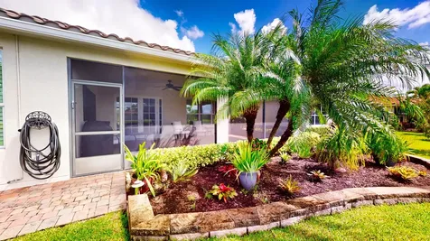 9727 SW Chestwood Avenue Port St Lucie FL 34987