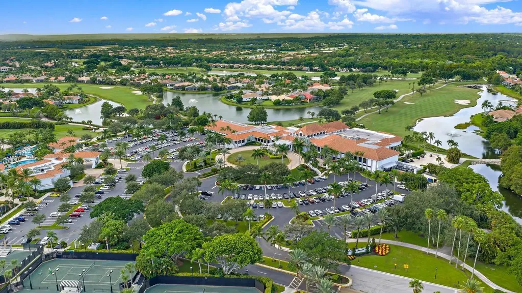 6081 Wildcat Run West Palm Beach FL 33412