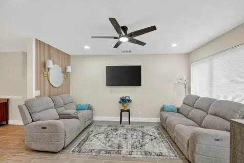 5008 Parker Avenue West Palm Beach FL 33405