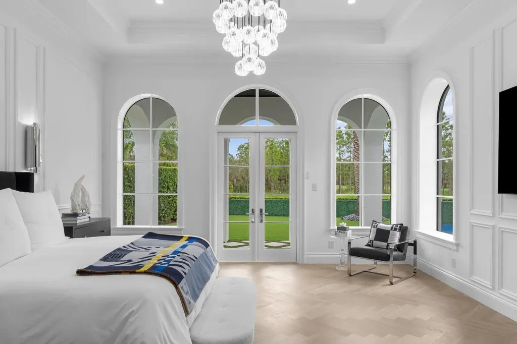 111 Via Palacio Palm Beach Gardens FL 33418