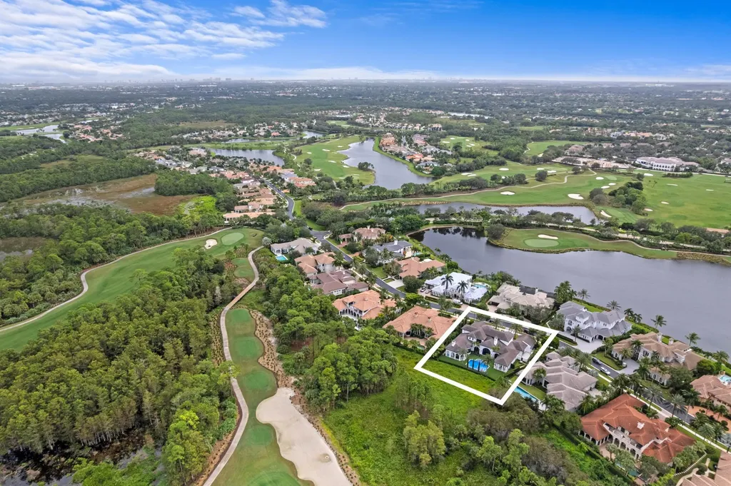 111 Via Palacio Palm Beach Gardens FL 33418