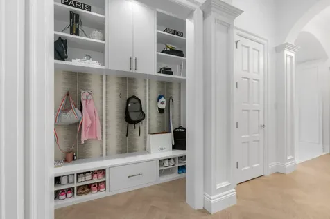 111 Via Palacio Palm Beach Gardens FL 33418