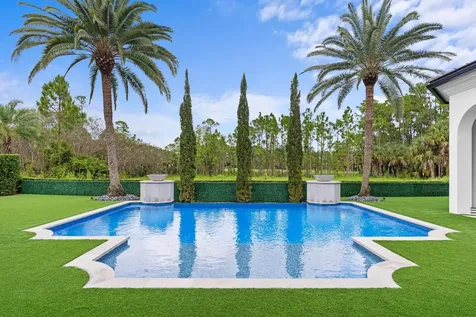 111 Via Palacio Palm Beach Gardens FL 33418