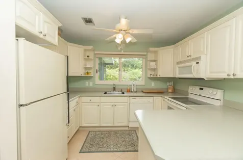 1421 SE Larkwood Circle Port St Lucie FL 34952