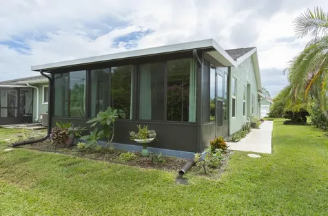 1421 SE Larkwood Circle Port St Lucie FL 34952