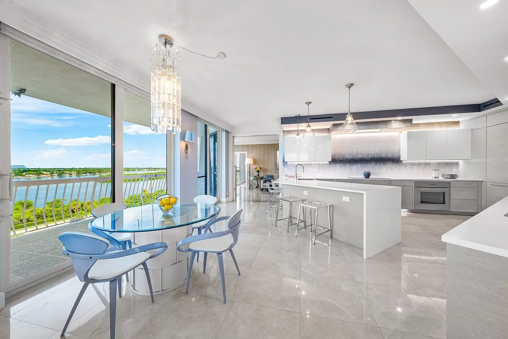 2100 S Ocean Boulevard Palm Beach FL 33480