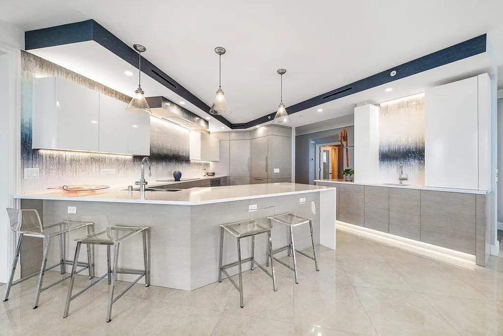 2100 S Ocean Boulevard Palm Beach FL 33480