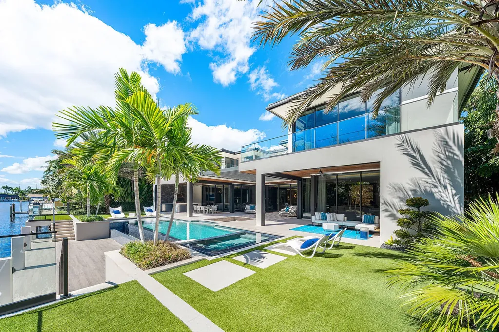 212 W Alexander Palm Road Boca Raton FL 33432