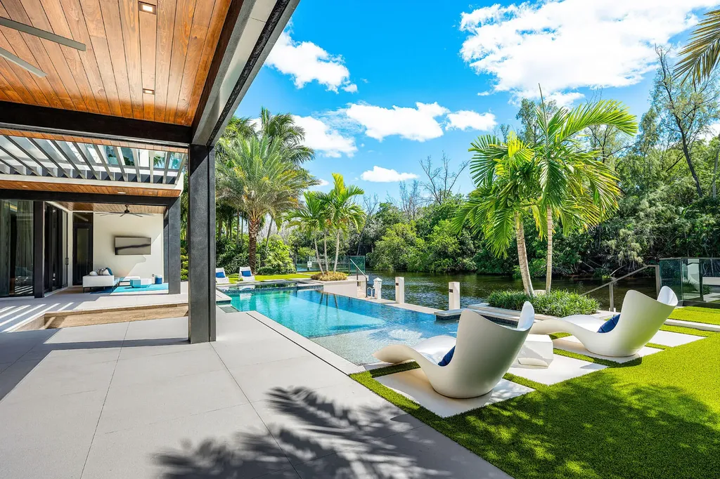 212 W Alexander Palm Road Boca Raton FL 33432