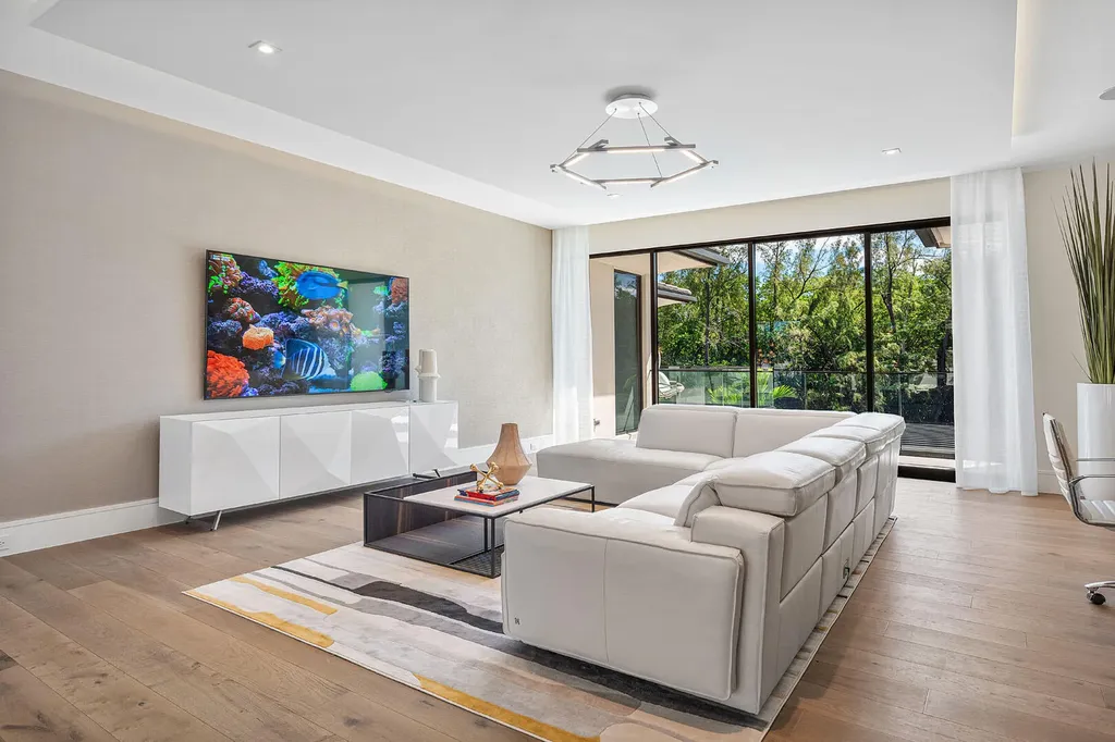 212 W Alexander Palm Road Boca Raton FL 33432