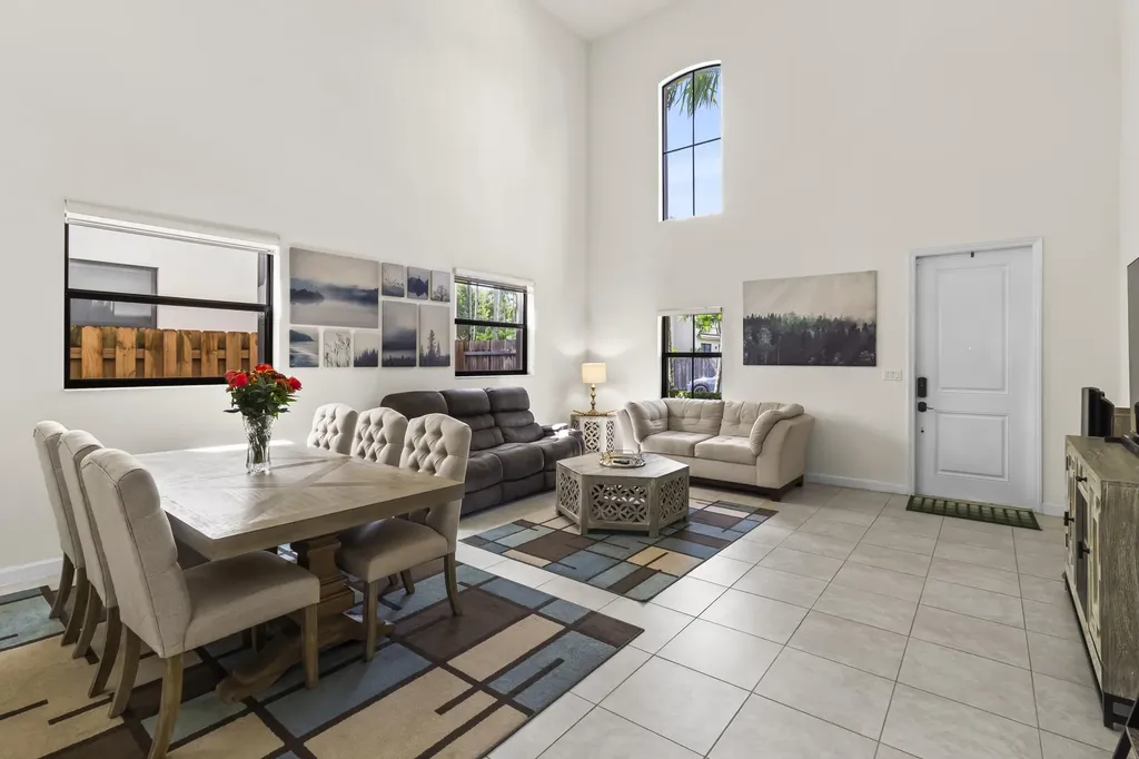11823 SW 151st Place Miami FL 33196