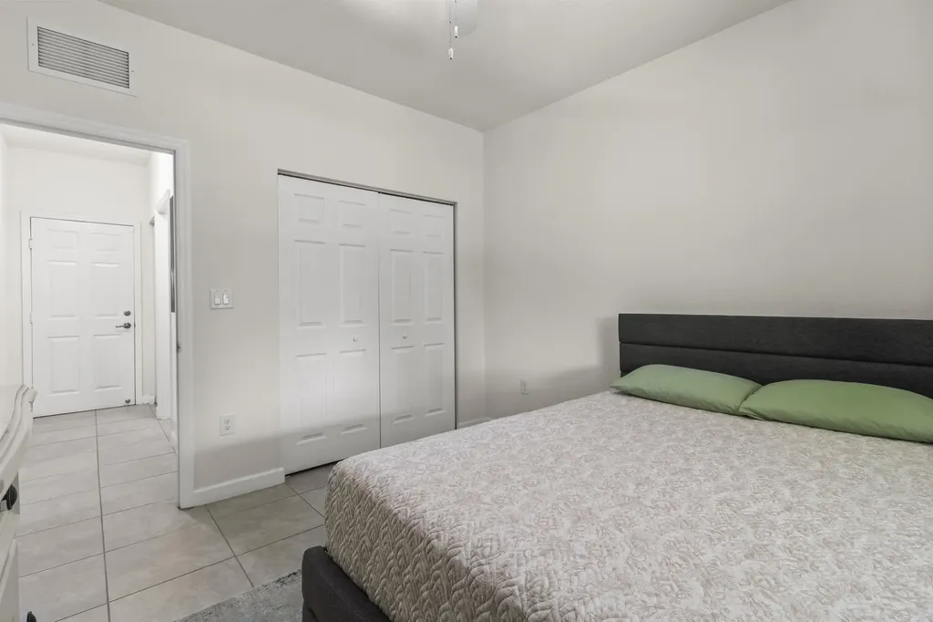 11823 SW 151st Place Miami FL 33196
