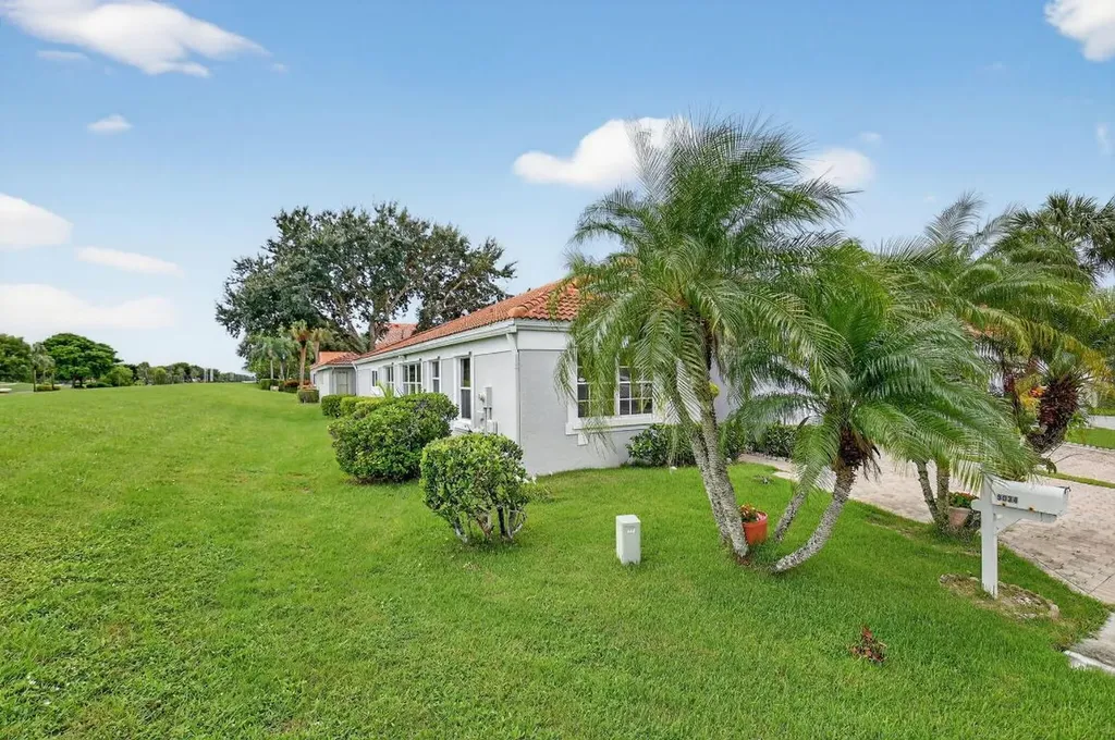 8034 Clear Shores Circle Delray Beach FL 33446