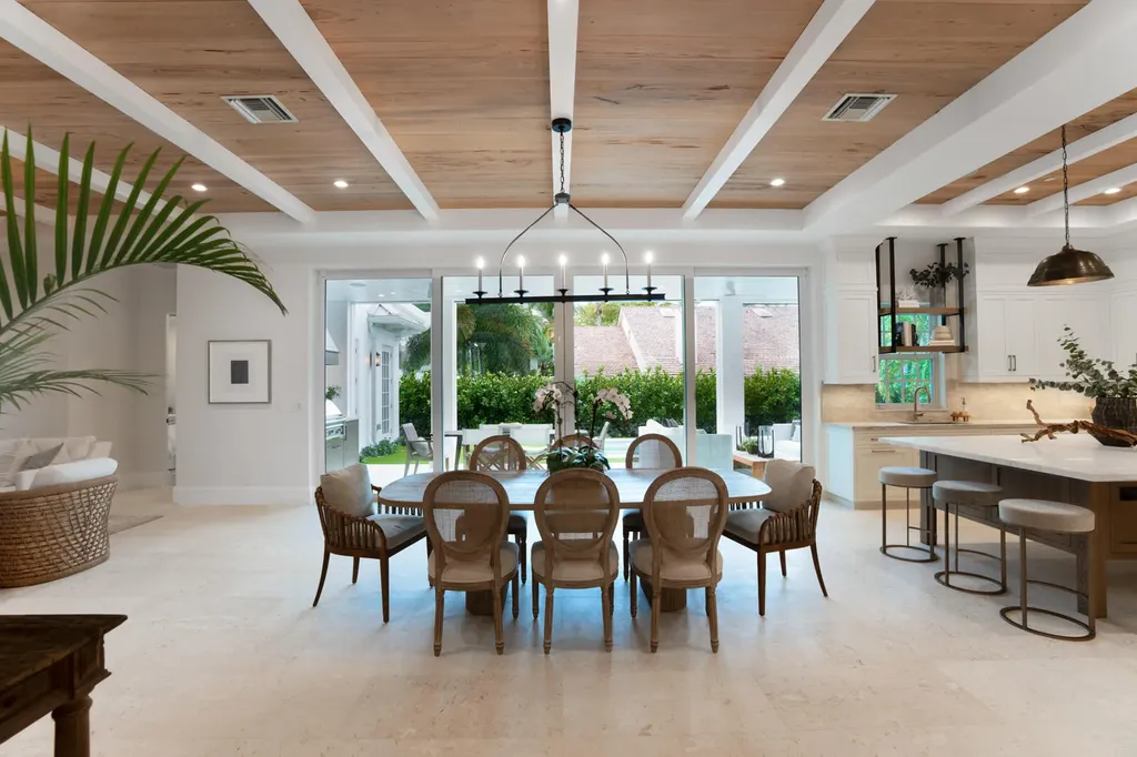1114 Vista Del Mar Drive N Delray Beach FL 33483