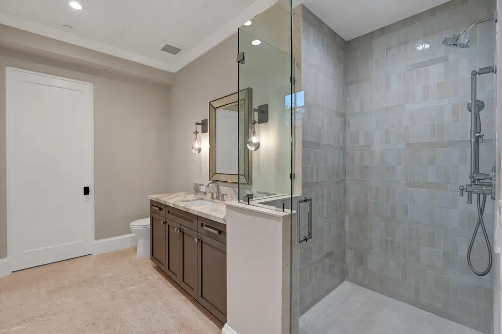 1114 Vista Del Mar Drive N Delray Beach FL 33483