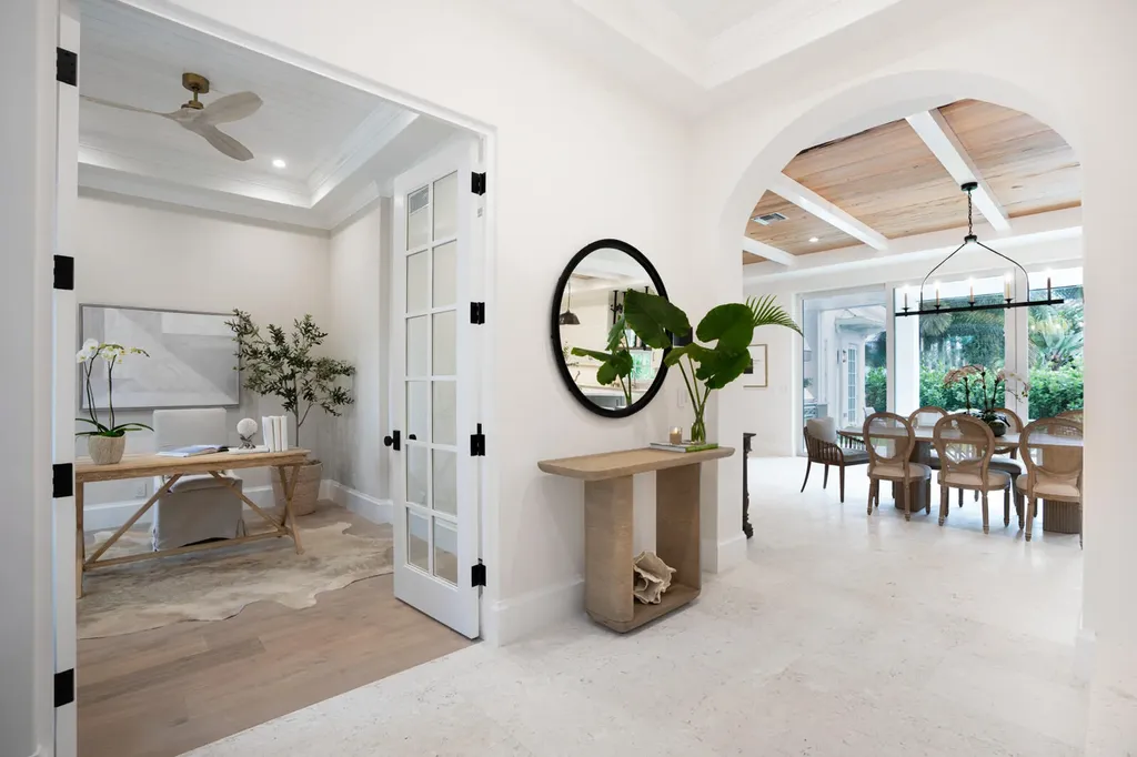 1114 Vista Del Mar Drive N Delray Beach FL 33483