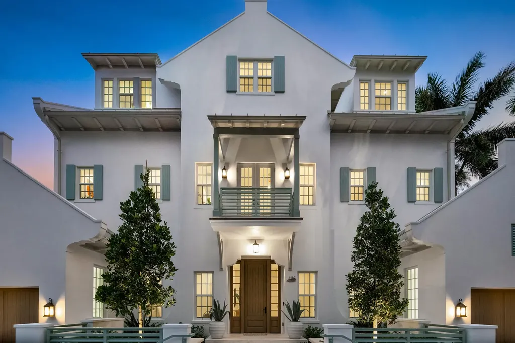 1114 Vista Del Mar Drive N Delray Beach FL 33483
