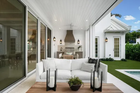 1114 Vista Del Mar Drive N Delray Beach FL 33483