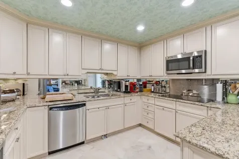 100 Royal Palm Way Palm Beach FL 33480