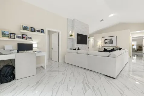7463 Texas Trail Boca Raton FL 33487