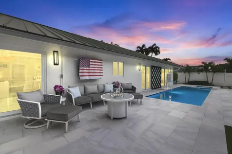 7463 Texas Trail Boca Raton FL 33487