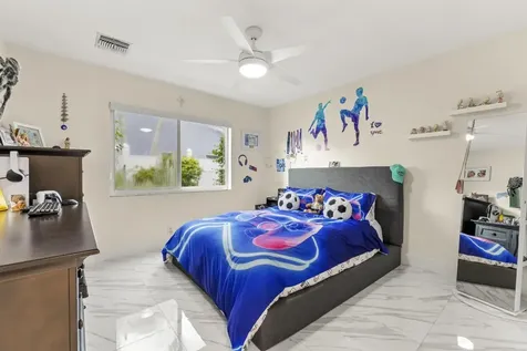 7463 Texas Trail Boca Raton FL 33487