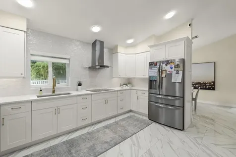 7463 Texas Trail Boca Raton FL 33487