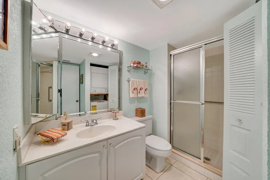 9289 Vista Del Lago Boca Raton FL 33428